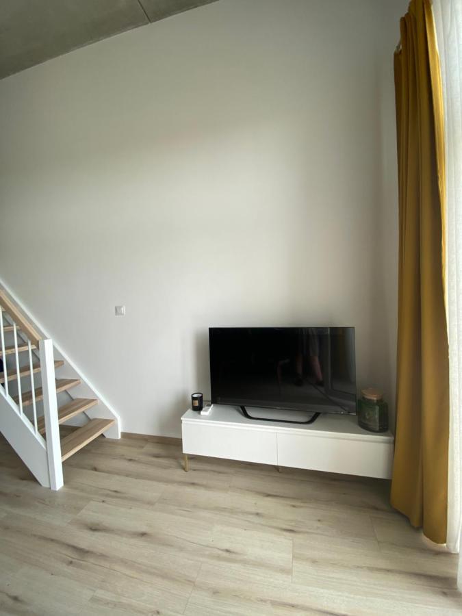 Apartament Wroclaw-Lotnisko Exterior foto